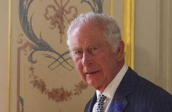 Carlos III destaca la labor de Reino Unido y Francia con Ucrania