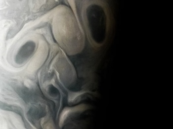 La nave Juno captura el 'rostro' de Júpiter