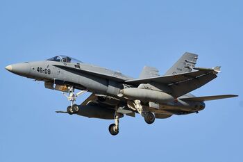 Un avión F-18 se estrella en la base aérea de Zaragoza