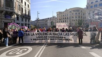 Arranca la primera manifestación por el 25N en Madrid