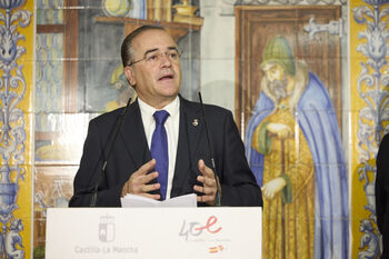 El alcalde reclama a García-Page la ampliación del Hospital