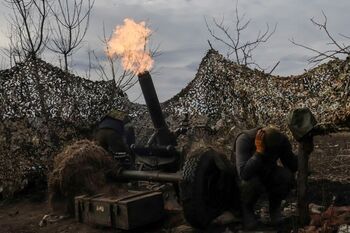 Las fuerzas ucranianas repelen 92 ataques rusos en el Donbás
