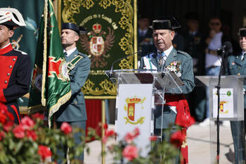 Cortés elogia el «esfuerzo diario de los guardias civiles»