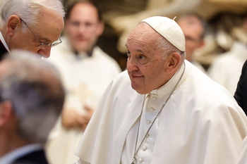 El Papa envía al cardenal Zuppi a Kiev para mediar en la guerra