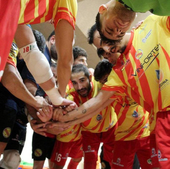 El Cobisa Futsal se hace fuerte en Moral (5-8)
