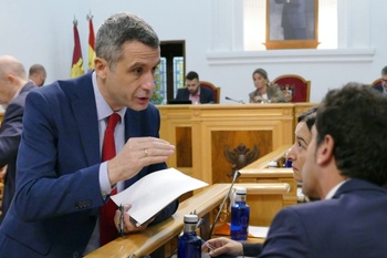 Cs reprueba al PSOE el pacto del presupuesto con Núñez