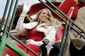 ¿Quién puede destronar a Mariah Carey esta Navidad?