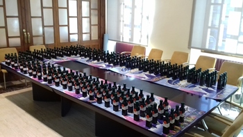 37 aceites de oliva virgen extra buscan triunfar en Mora