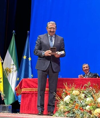 HN Parapléjicos recibe el premio Averroes de Oro de Córdoba