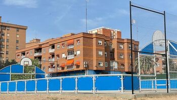 Finalizan las obras de una pista polideportiva en Talavera