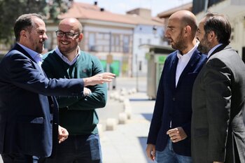 Iturgaiz agradece la ayuda del PP-CLM en las listas de Euskadi