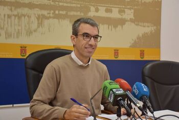 PSOE pide modificar las ordenanzas para «aliviar la presión»
