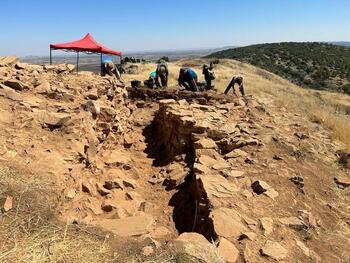 Una nueva excavación en el Montón de Trigo de Los Yébenes