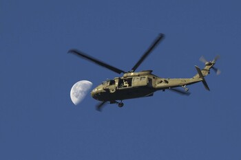 Varios muertos al chocar dos helicópteros militares en EEUU