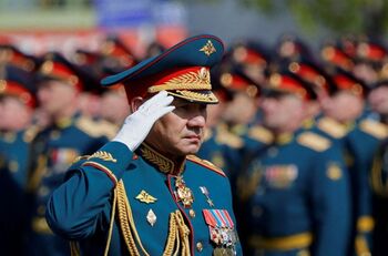 Putin destituye a su ministro de Defensa