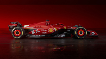 Ferrari luce el 'SF-24', el último antes de la 'era Hamilton'