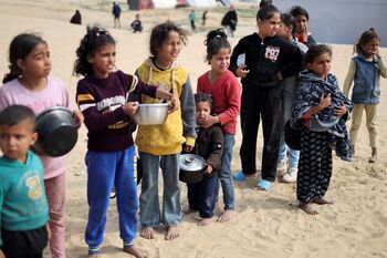 Confirman las primeras muertes de niños por desnutrición en Gaza