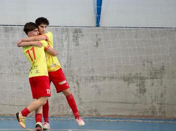 El Cobisa Futsal tendrá que remontar en la vuelta (2-3)