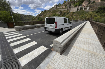 El Puente nuevo de Alcántara  reabre al tráfico tras 5 meses