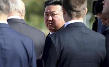 Kim Jong-un avisa de la proximidad de un posible conflicto armado