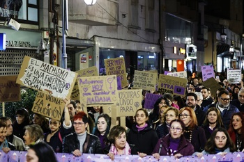 La Plataforma Feminista llama a la movilización el 8 de Marzo