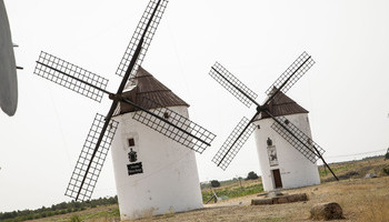 Un cambio climático trajo a La Mancha los molinos de viento